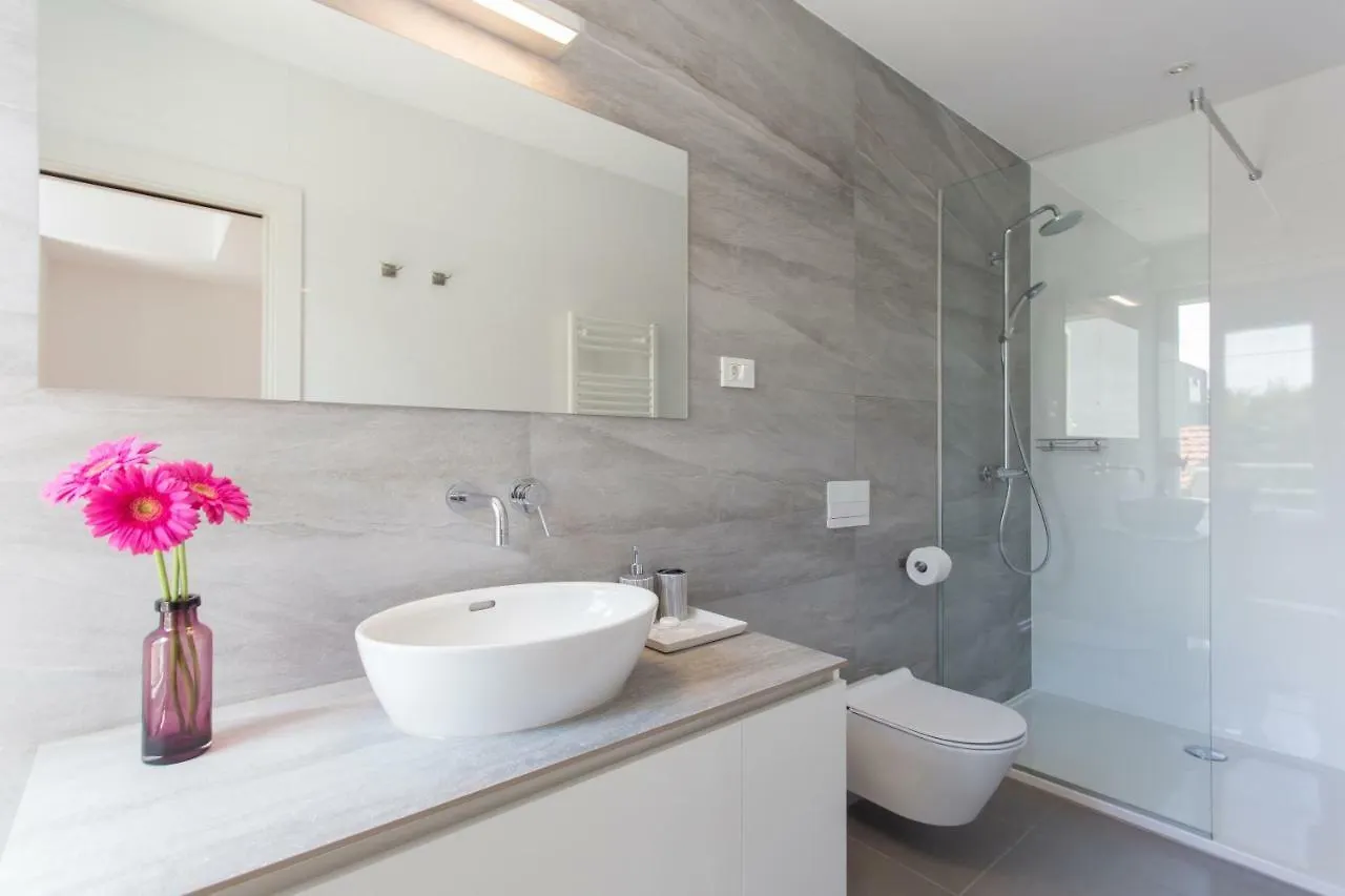 Koras Villa - Villa With Heated Pool Kastela