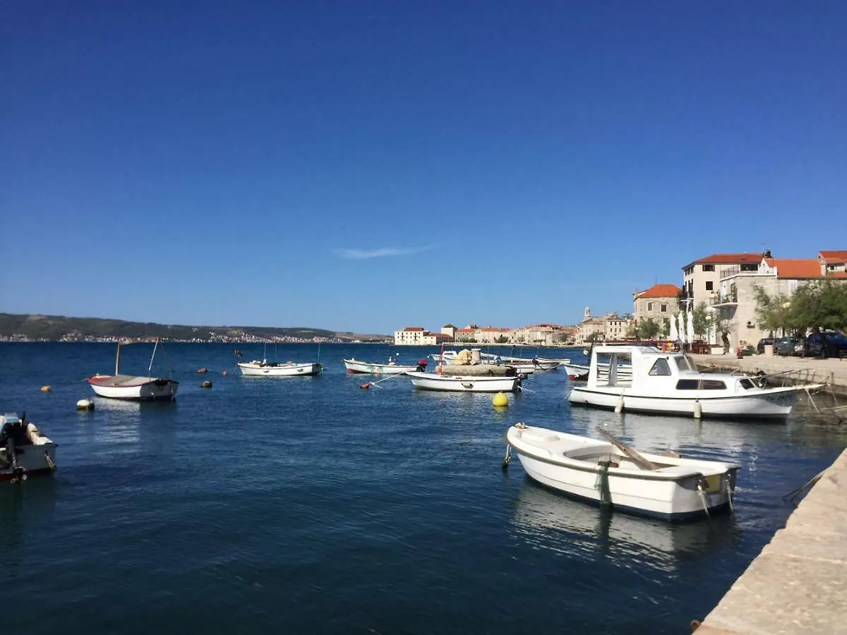 Koras Villa - Villa With Heated Pool Kastela