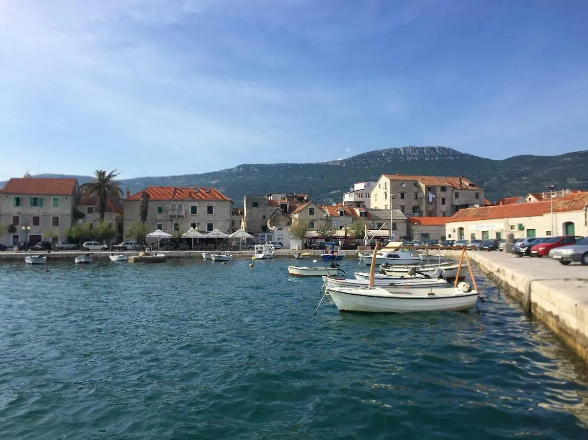Koras Villa - Villa With Heated Pool Kastela 0*,